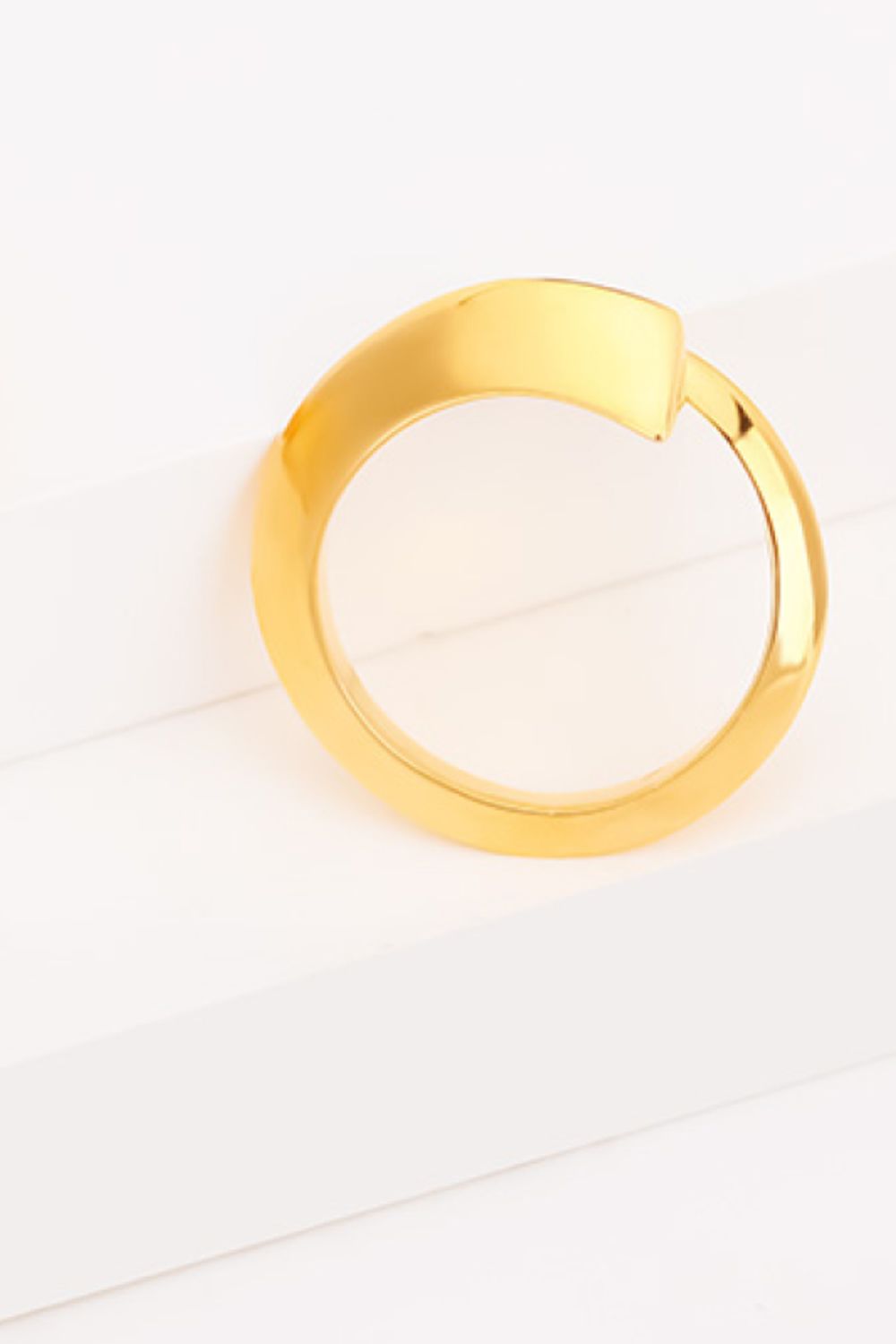 18K Gold-Plated Copper Bypass Ring